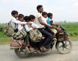 family-motorcycle-india