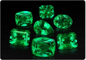 Group-emerald